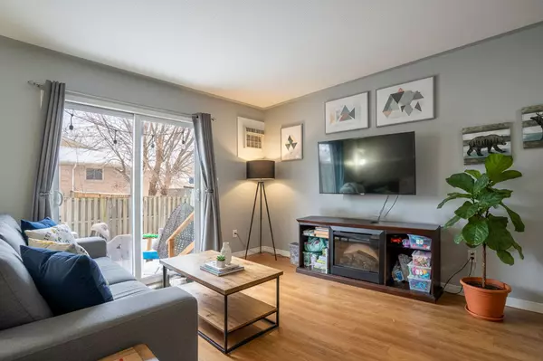 Norwich, ON N0J 1P0,10 Dufferin ST #27