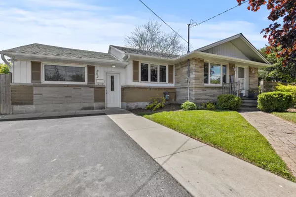 302 Main ST E, Grimsby, ON L3M 1P8