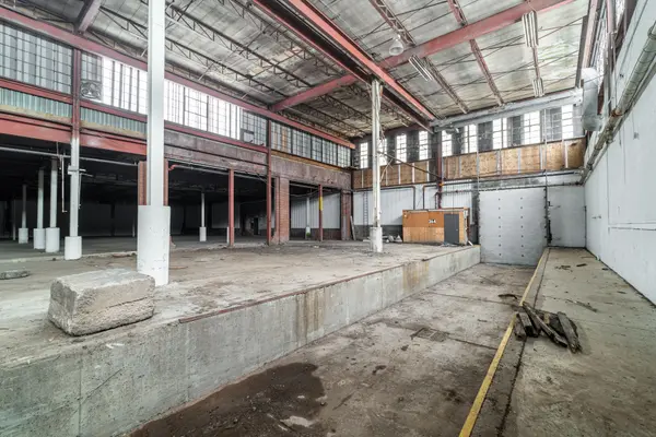 Niagara Falls, ON L2J 1A1,5881 Thorold Stone RD