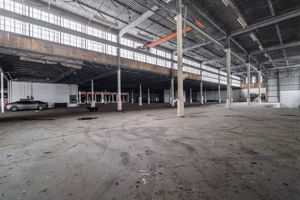 Niagara Falls, ON L2J 1A1,5881 Thorold Stone RD