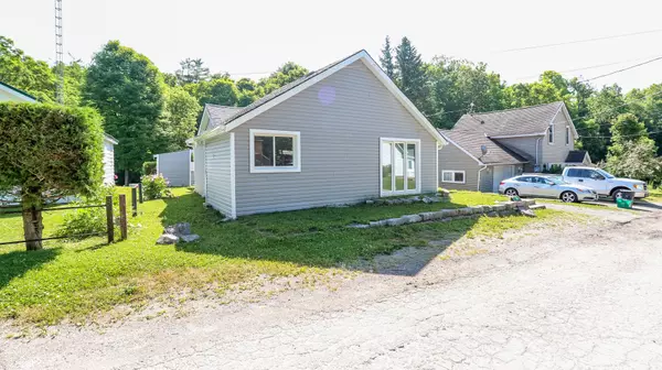 Kawartha Lakes, ON K0M 1K0,16 Lime ST