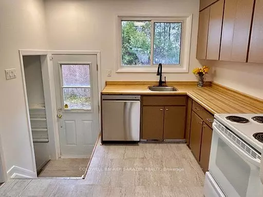 Bells Corners And South To Fallowfield, ON K2H 6N1,18 Stinson AVE