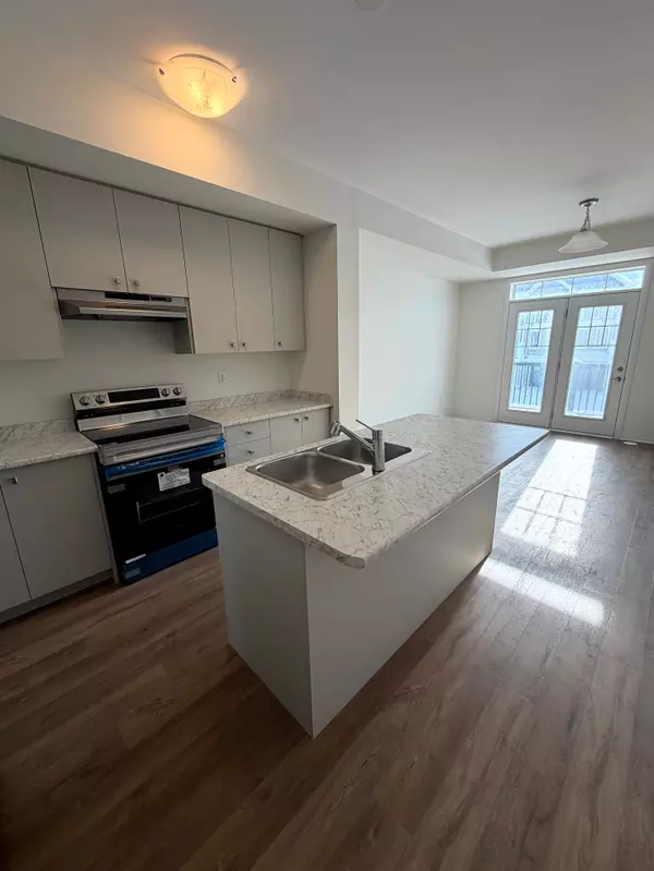 Welland, ON L3B 0P1,66 Pogie DR