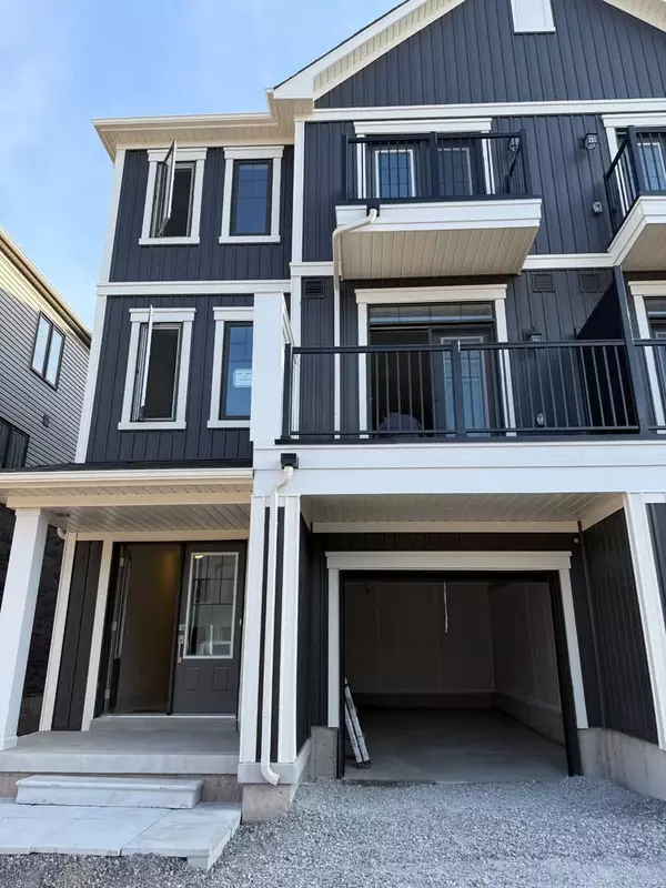 66 Pogie DR, Welland, ON L3B 0P1