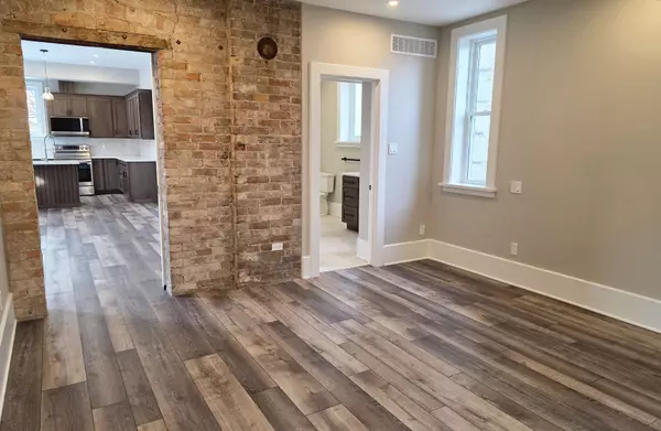 Woodstock, ON N4S 1N8,590 Hatch ST #1