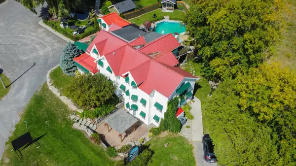 Greater Napanee, ON K7R 3K6,8087 County Road 2 N/A