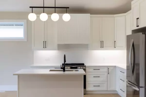 Lambton Shores, ON N0M 1T0,24 Brooklawn DR