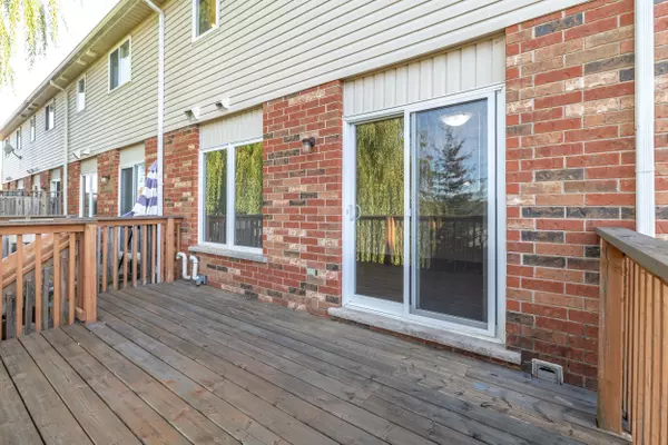 Guelph, ON N1L 0A2,42 HASLER CRES