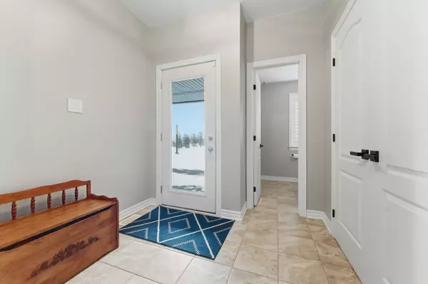 Orleans - Cumberland And Area, ON K4A 0Y2,509 Chaperal Private