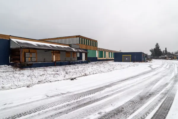 Niagara Falls, ON L2J 1A1,5881 Thorold Stone RD