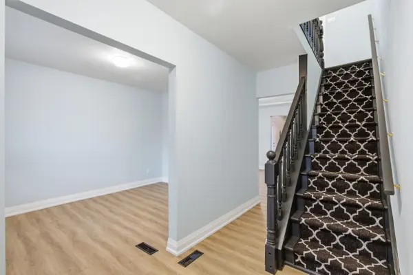 Hamilton, ON L8L 6V5,149 Lottridge ST