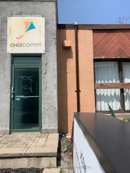 258 Wilson AVE #B100, Toronto C06, ON M3H 1S6