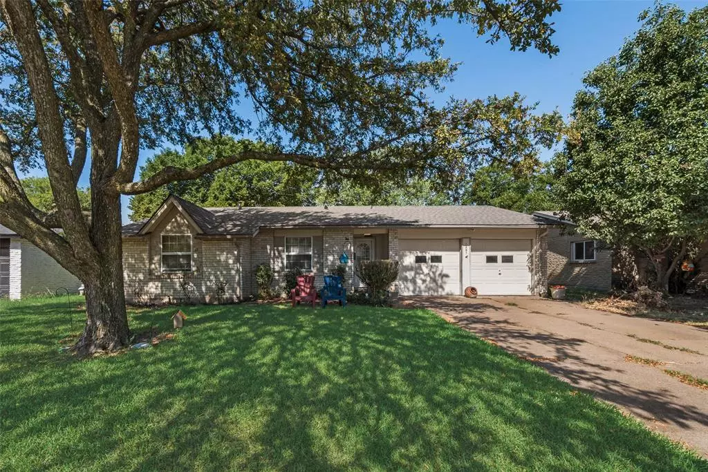 Mesquite, TX 75149,1221 Greenway Drive