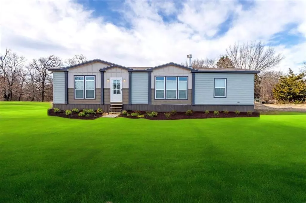 Sadler, TX 76264,480 Cordell Road