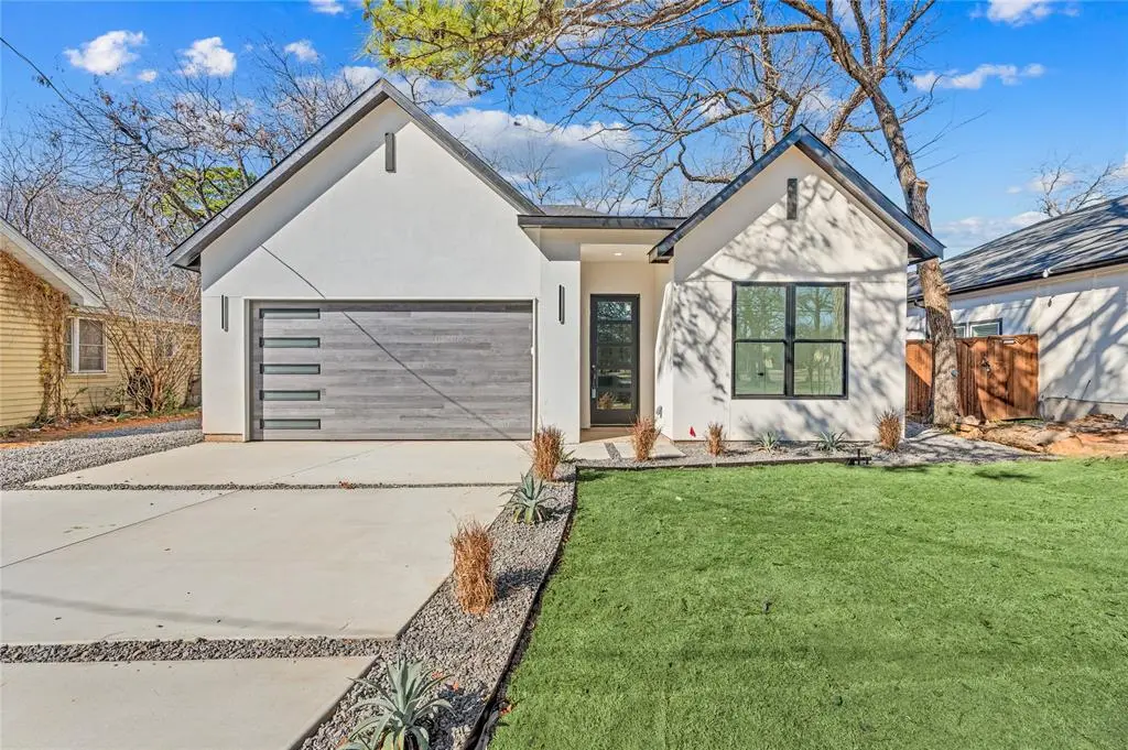 Dallas, TX 75215,3323 Reed Lane