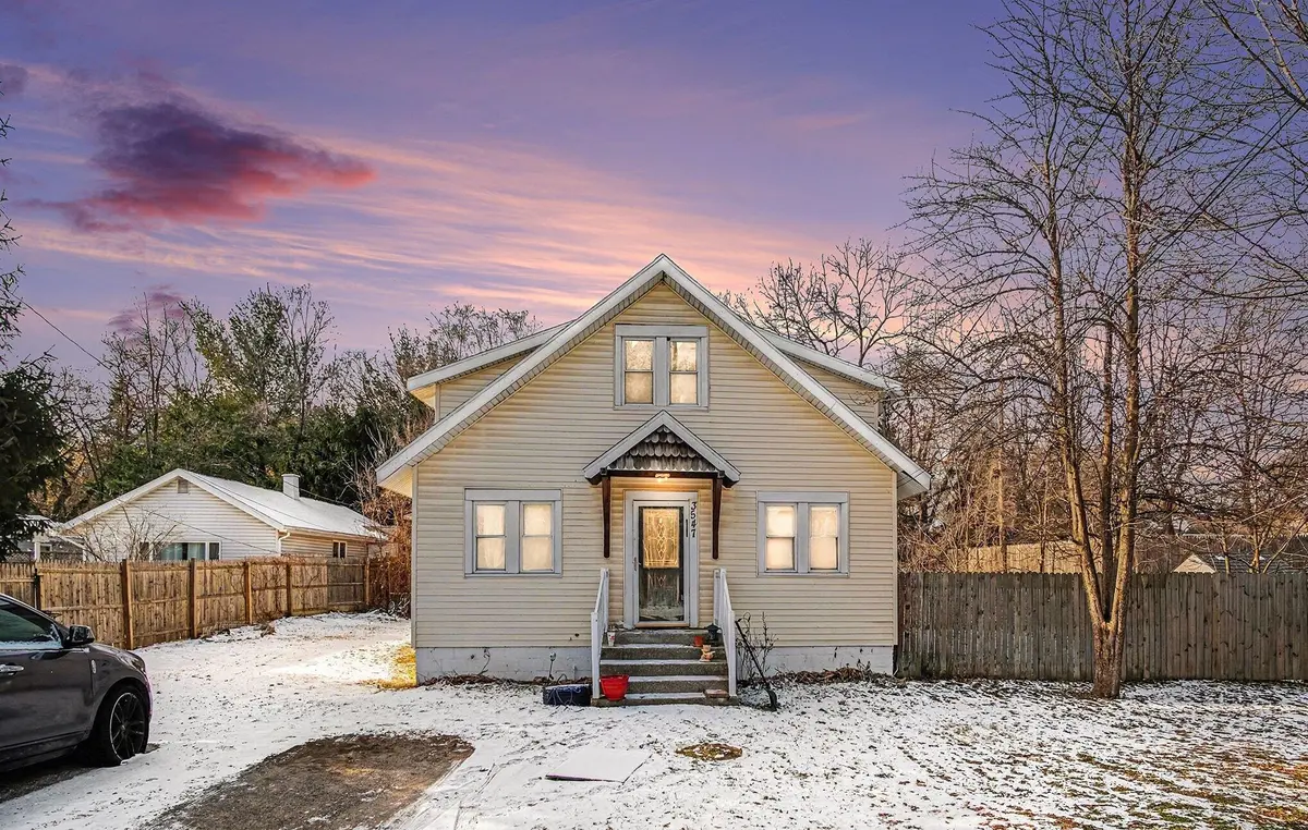 3547 Carlton AVE NE, Grand Rapids Twp, MI 49525