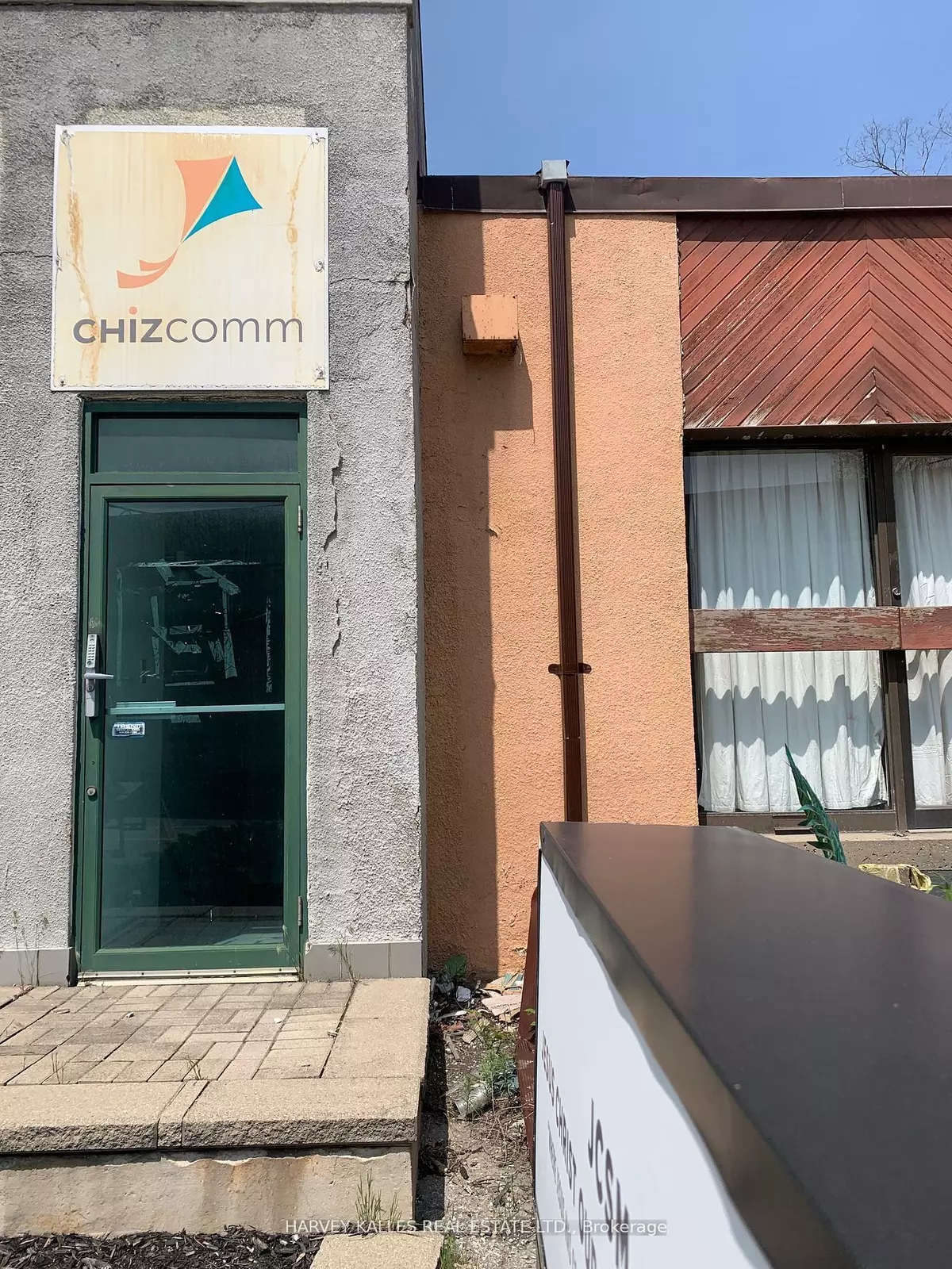 Toronto C06, ON M3H 1S6,258 Wilson AVE #B100