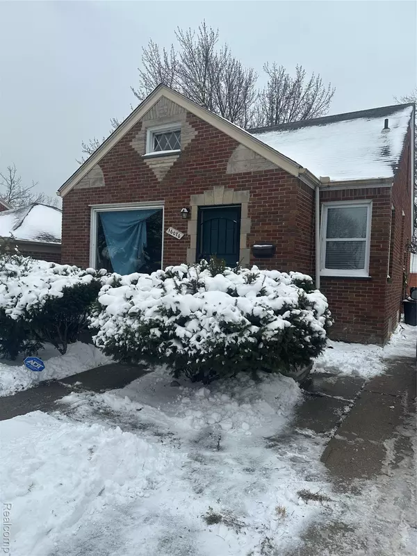 Detroit, MI 48205,16070 E State Fair ST