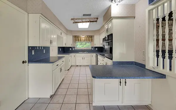 Whitney, TX 76692,112 Hcr 2117