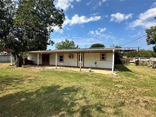 Mineral Wells, TX 76067,1303 22nd Avenue