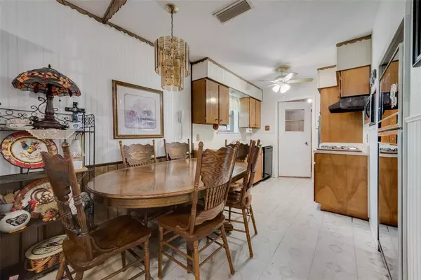 Mesquite, TX 75149,1221 Greenway Drive