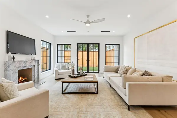 Dallas, TX 75219,3921 Hawthorne Avenue