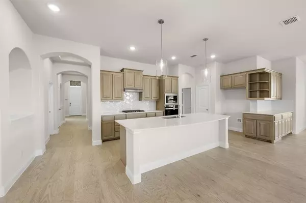 Cleburne, TX 76033,901 Meadow View Drive