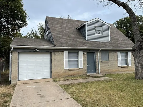 Balch Springs, TX 75180,14207 Cimarron Drive