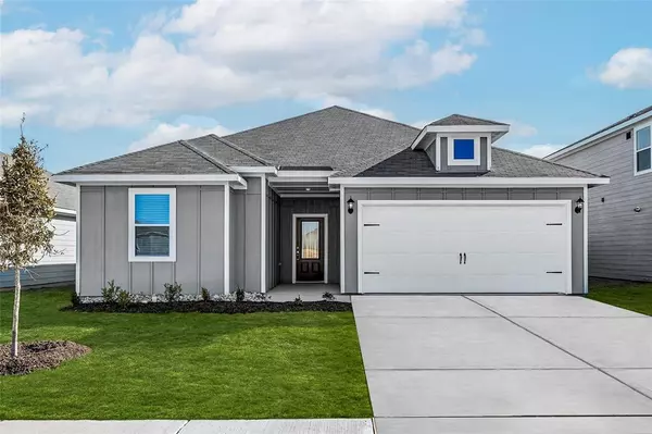 1521 Woodwinds Drive, Fort Worth, TX 76140