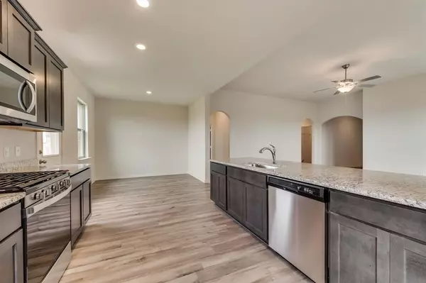 Fort Worth, TX 76140,1521 Woodwinds Drive