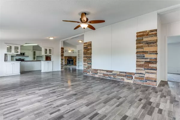 Joshua, TX 76058,4349 W Fm 917