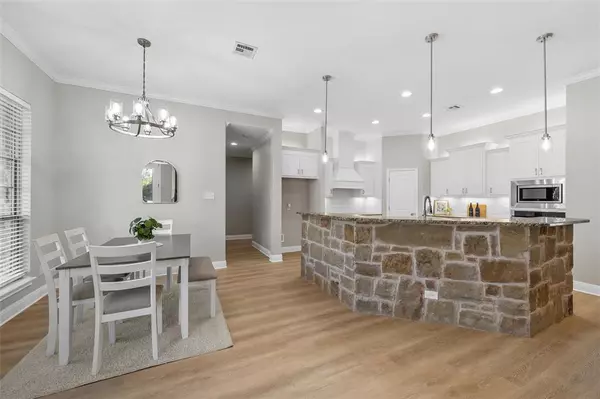 Lorena, TX 76655,404 Casa del Rancho Road