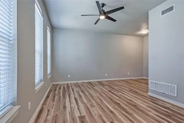 Dallas, TX 75204,1818 N Fitzhugh Avenue #6