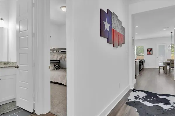 Dallas, TX 75212,1838 Life Avenue