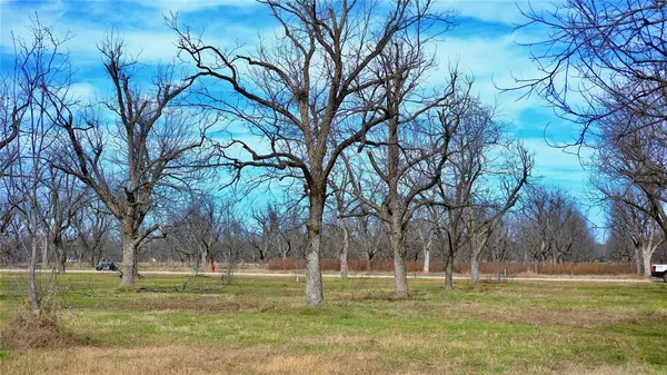 1625 Earhart Drive, Granbury, TX 76049