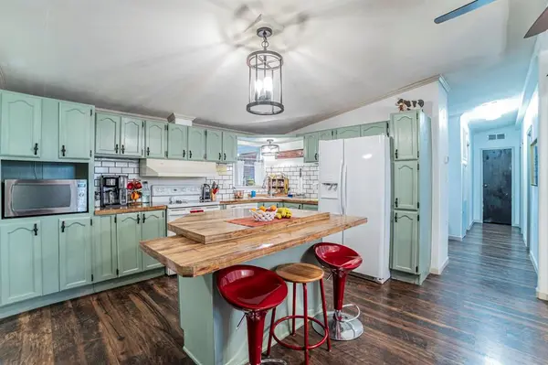 Justin, TX 76247,13589 Sam Reynolds Road