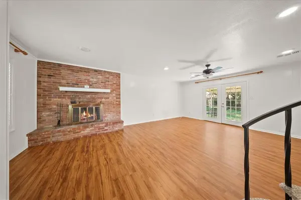 Corsicana, TX 75110,421 Forrest Lane