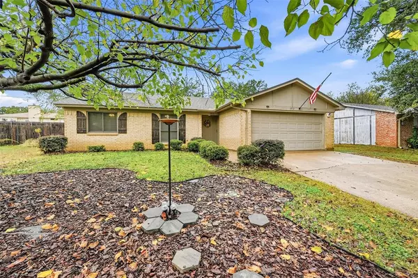 Arlington, TX 76017,5910 Willow View Drive