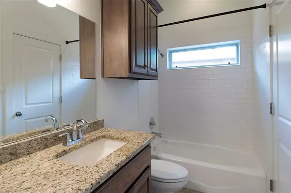 Dallas, TX 75209,7507 Robin Road