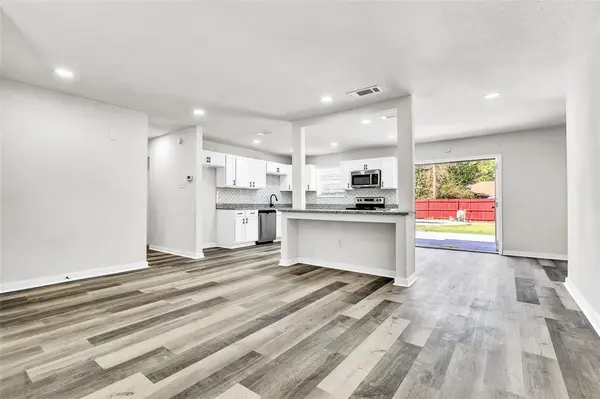 North Richland Hills, TX 76182,6321 Little Ranch Road