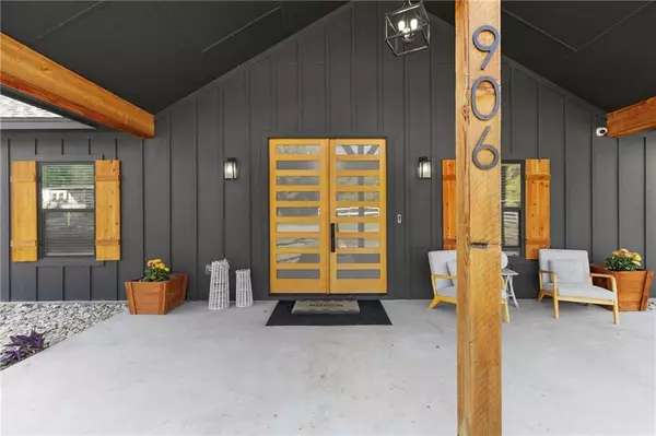 Valley Mills, TX 76689,906 S 3rd Street