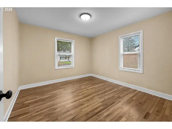 Portland, OR 97216,8837 SE ALDER ST