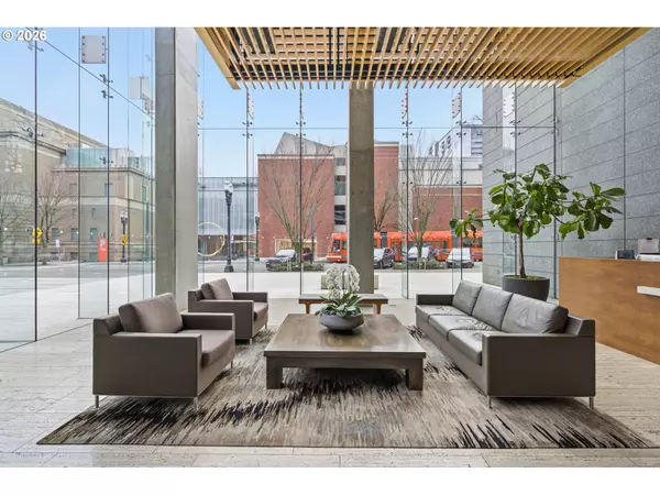 Portland, OR 97205,1221 SW 10TH AVE #908