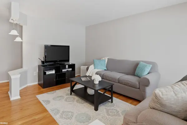 Sterling Heights, MI 48310,5011 Rockdale CT