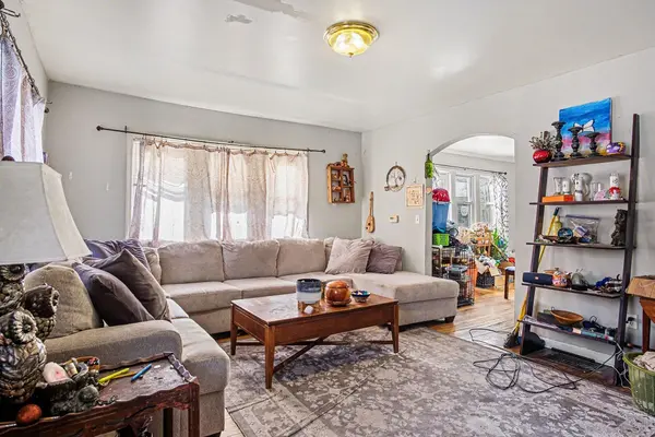 3547 Carlton AVE NE, Grand Rapids Twp, MI 49525