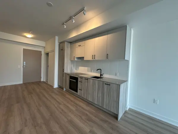 Toronto C13, ON M3C 1H7,1 Kyle Lowry RD #217