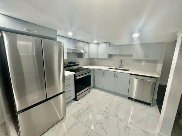 Toronto C13, ON M4A 2E8,88 Wigmore DR #Lower