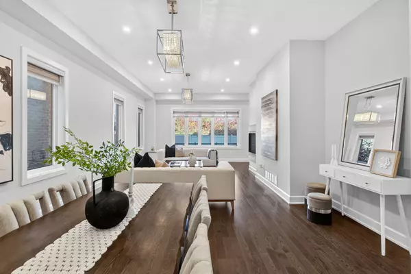 392 Farrell RD, Vaughan, ON L6A 4W8