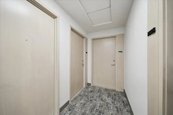 Brampton, ON L6Y 6L7,260 Malta AVE #2604