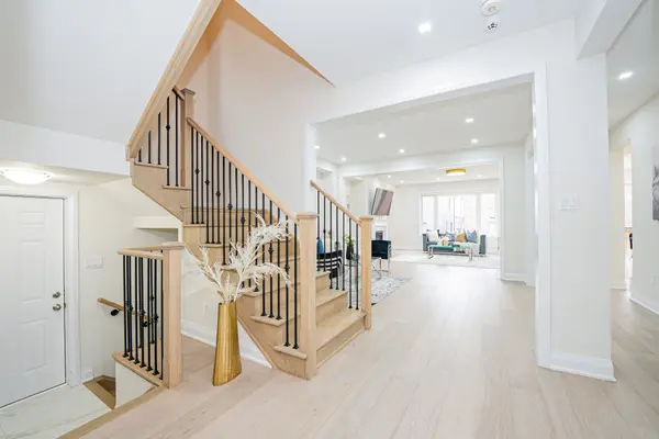 Caledon, ON L7C 4K1,53 Lipscott DR